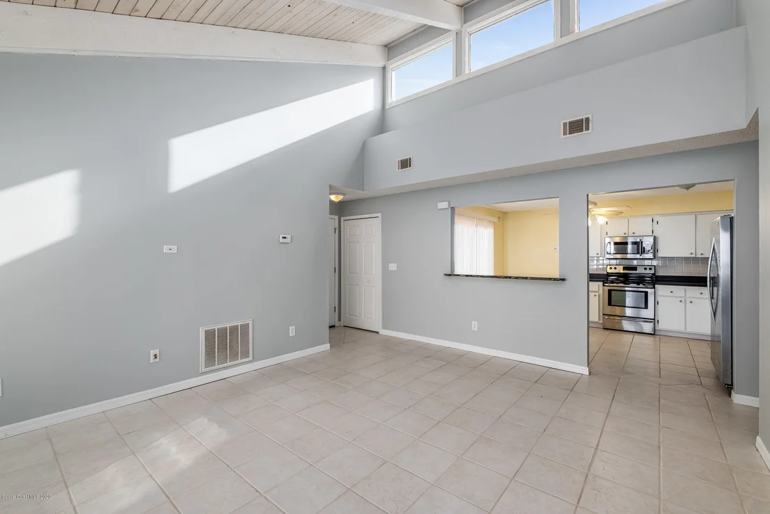 Photo of 142 Woodside Drive