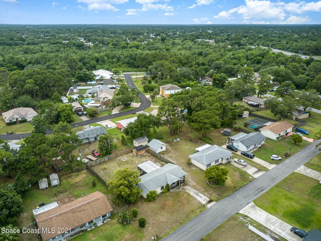 Photo of 6380 Lookout Drive