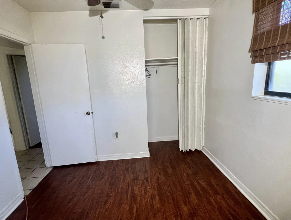 Photo of 303 Georgetown Avenue
