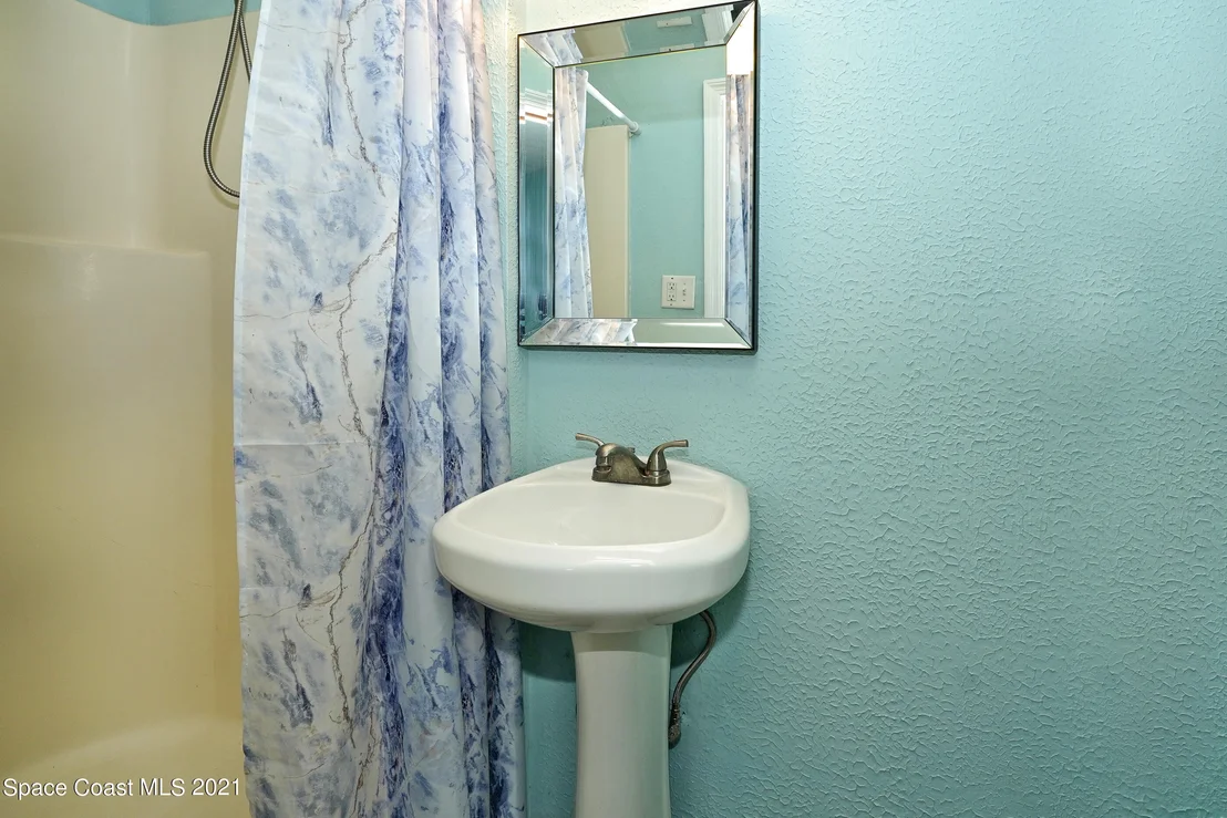 Photo of 2534 Stratford Drive