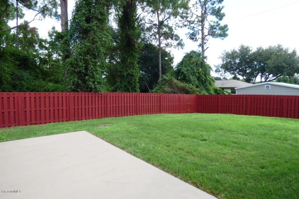 Photo of 930 SE Sable Circle