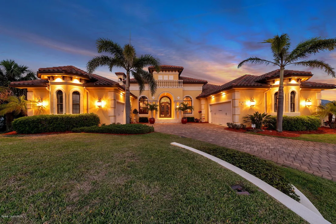 Photo of 2202 Rockledge Drive