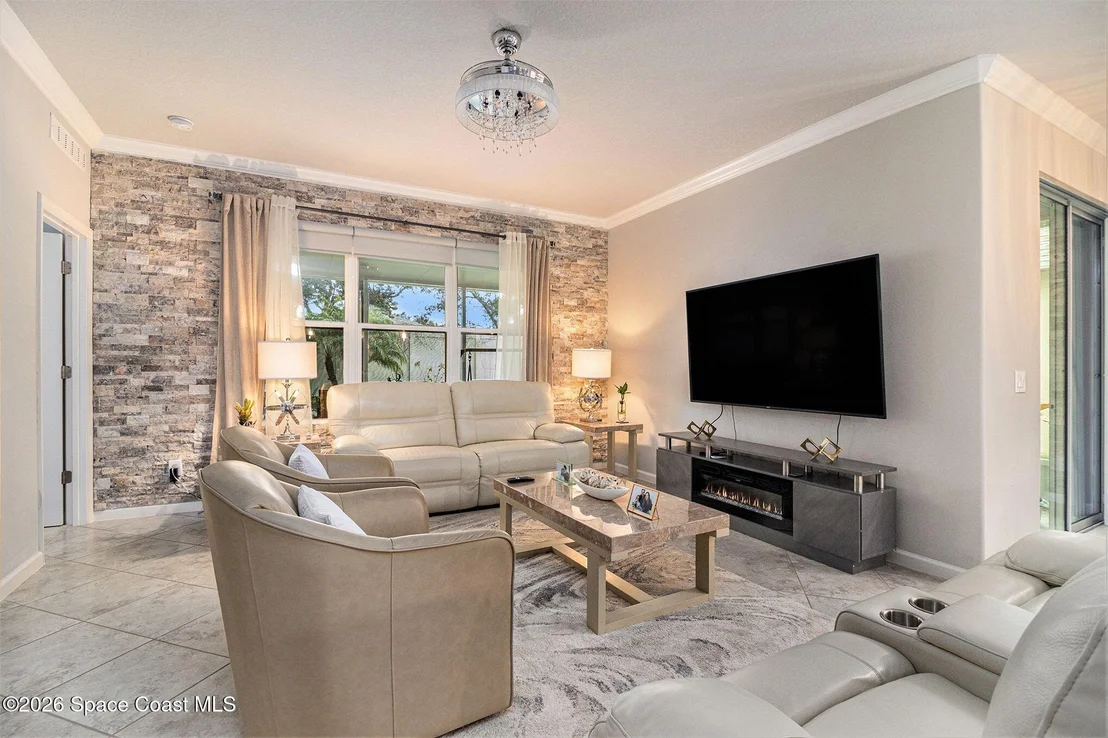 Photo of 665 Boughton Way
