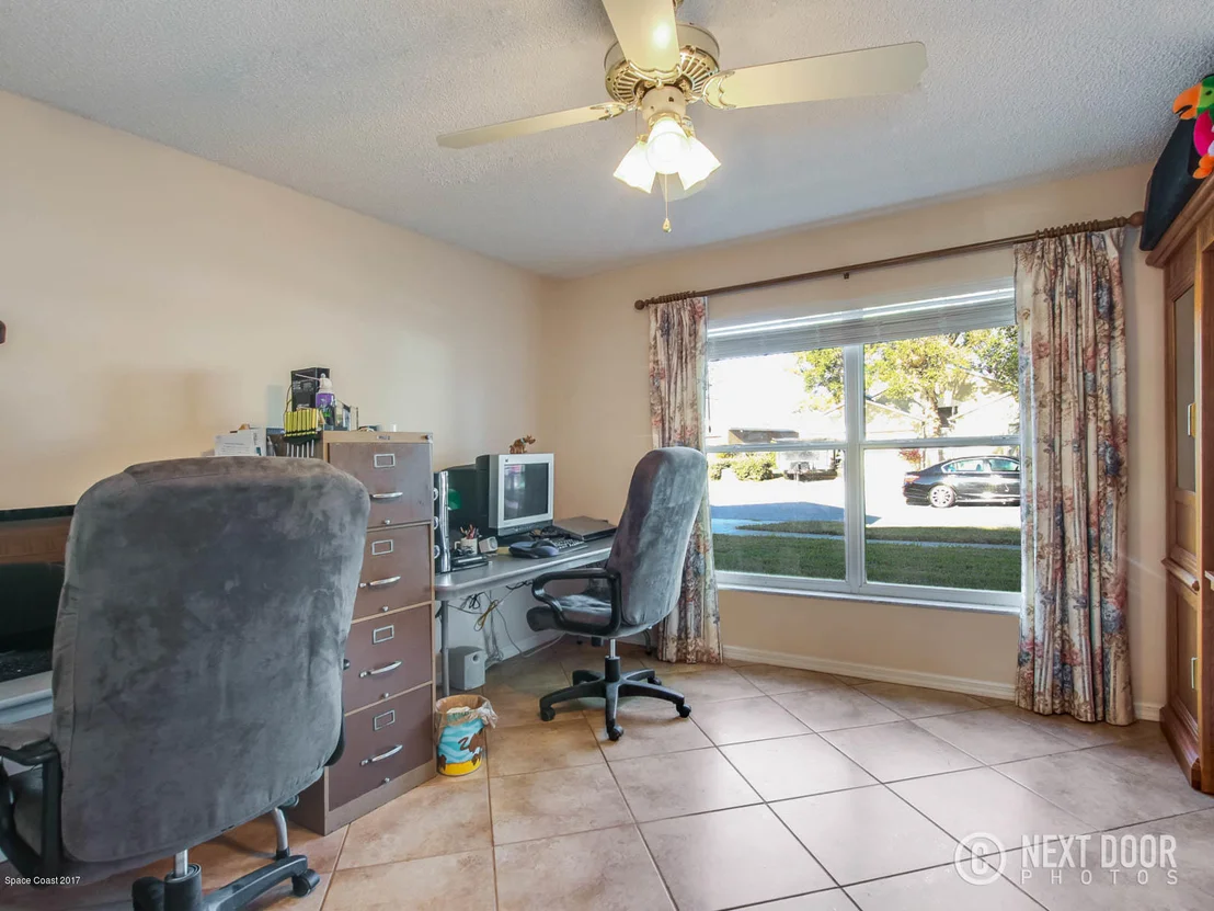 Photo of 867 Villa Drive