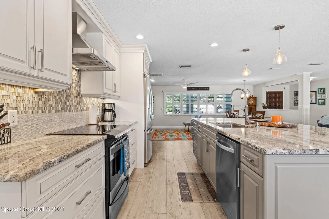 Photo of 219 Watson Drive