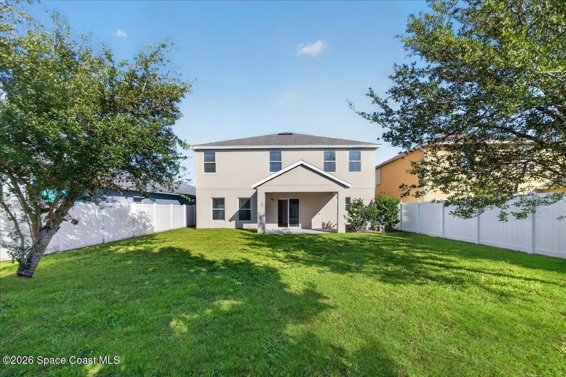 Photo of 1545 Litchfield Drive