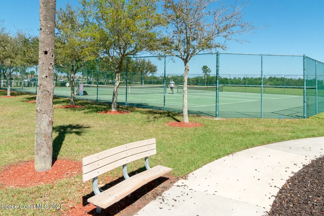 Photo of 3996 Four Lakes Drive