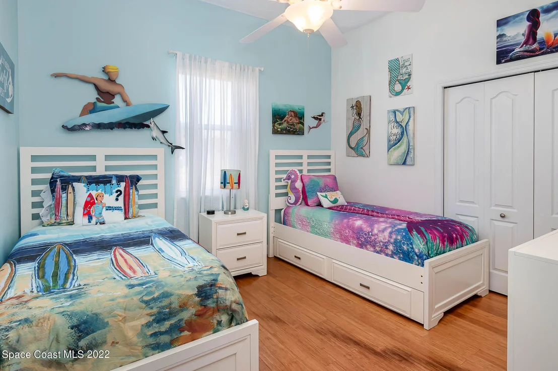 Photo of 1338 Centennial Way