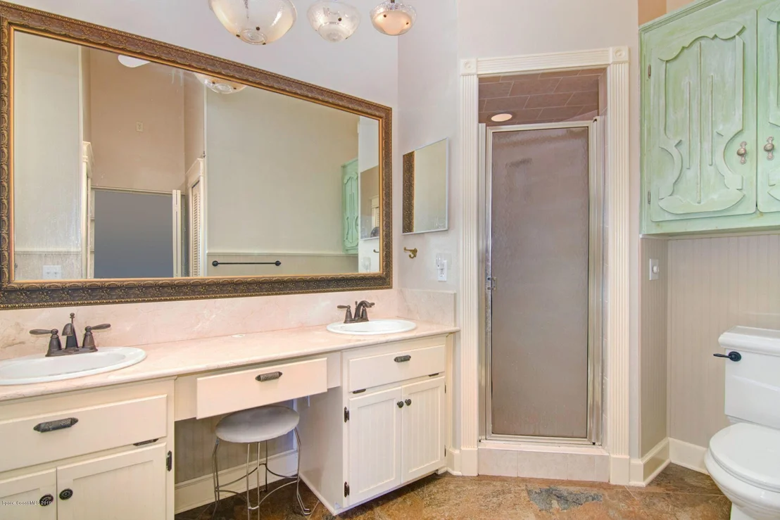 Photo of 855 Yorktowne Drive