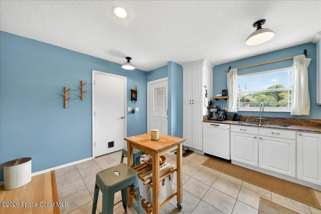 Photo of 920 Gables Way
