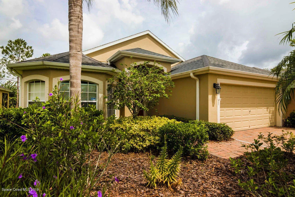 Photo of 7128 Broderick Drive