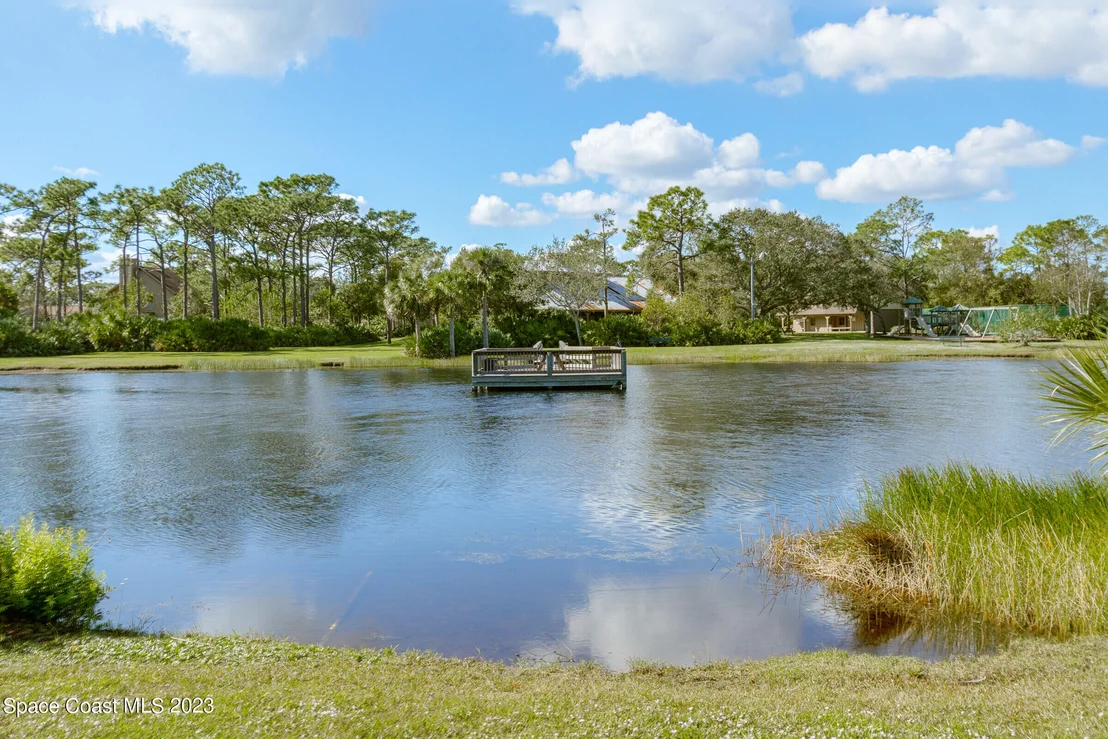 Photo of 4363 Long Lake Road