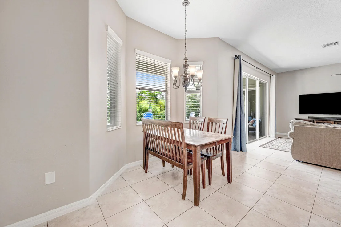 Photo of 274 Pebble Hill Way