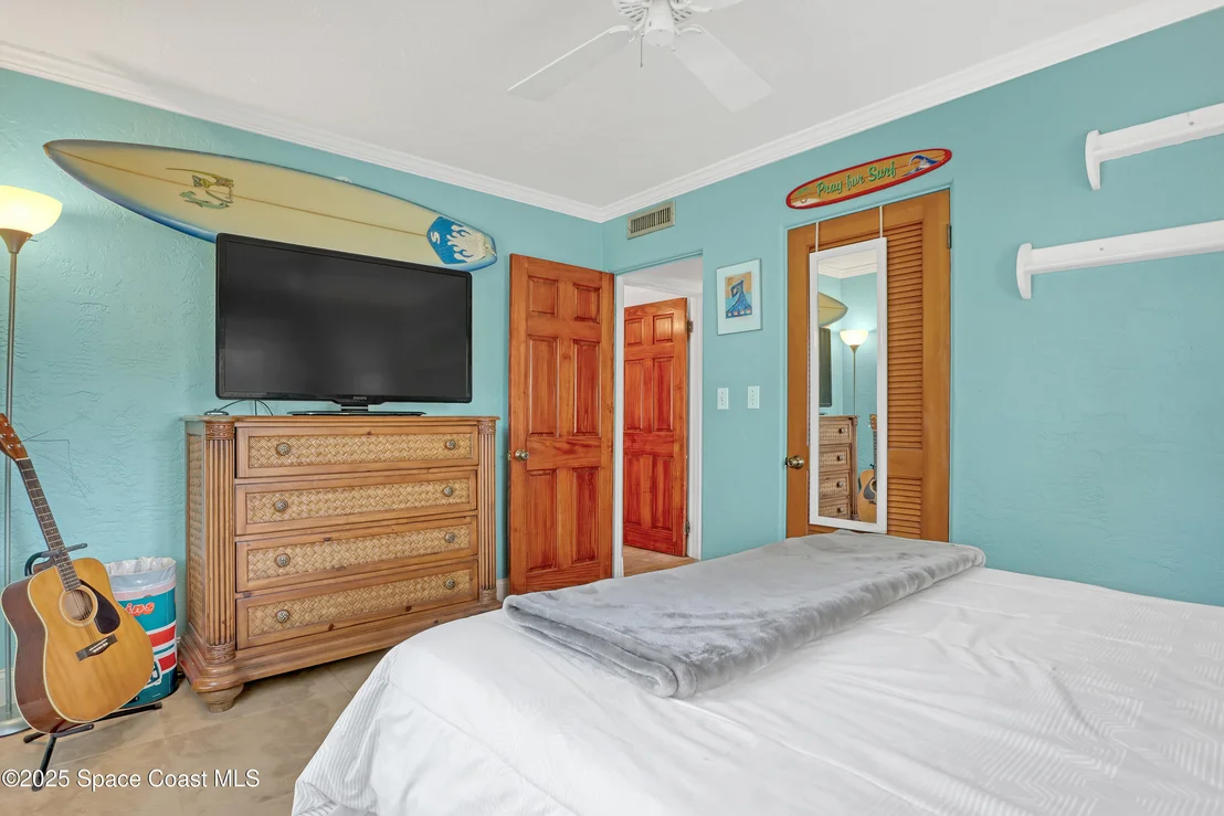 Photo of 54 W Bay Drive