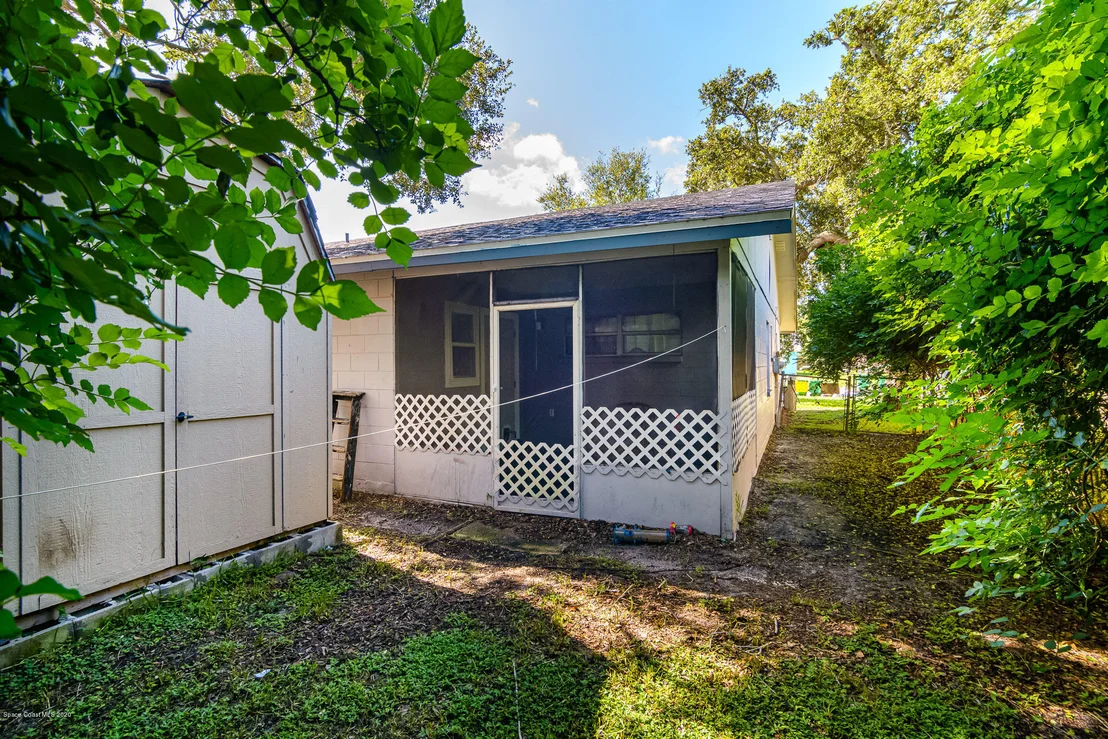 Photo of 2456 Uranus Drive