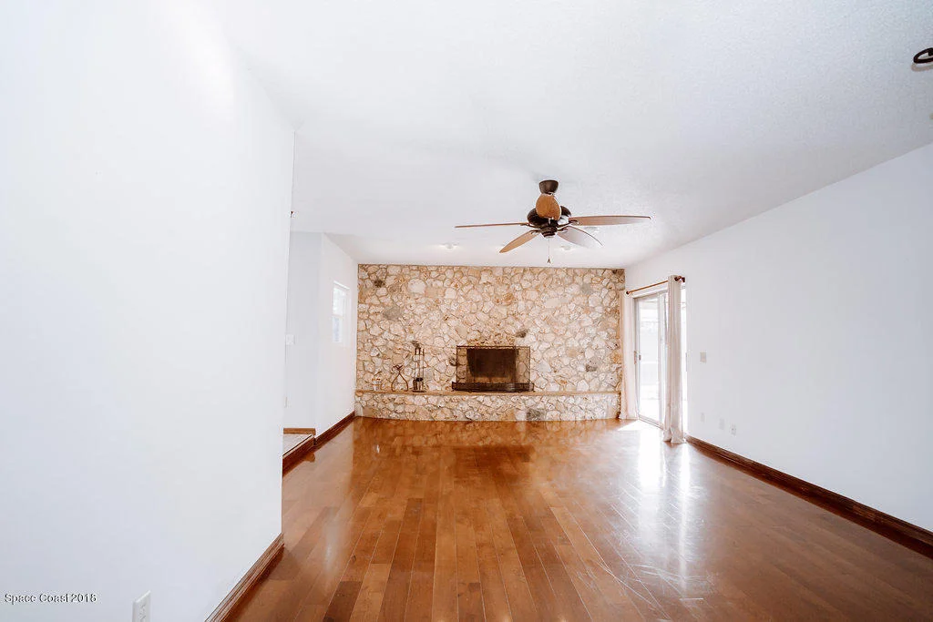 Photo of 1423 Gleneagles Way
