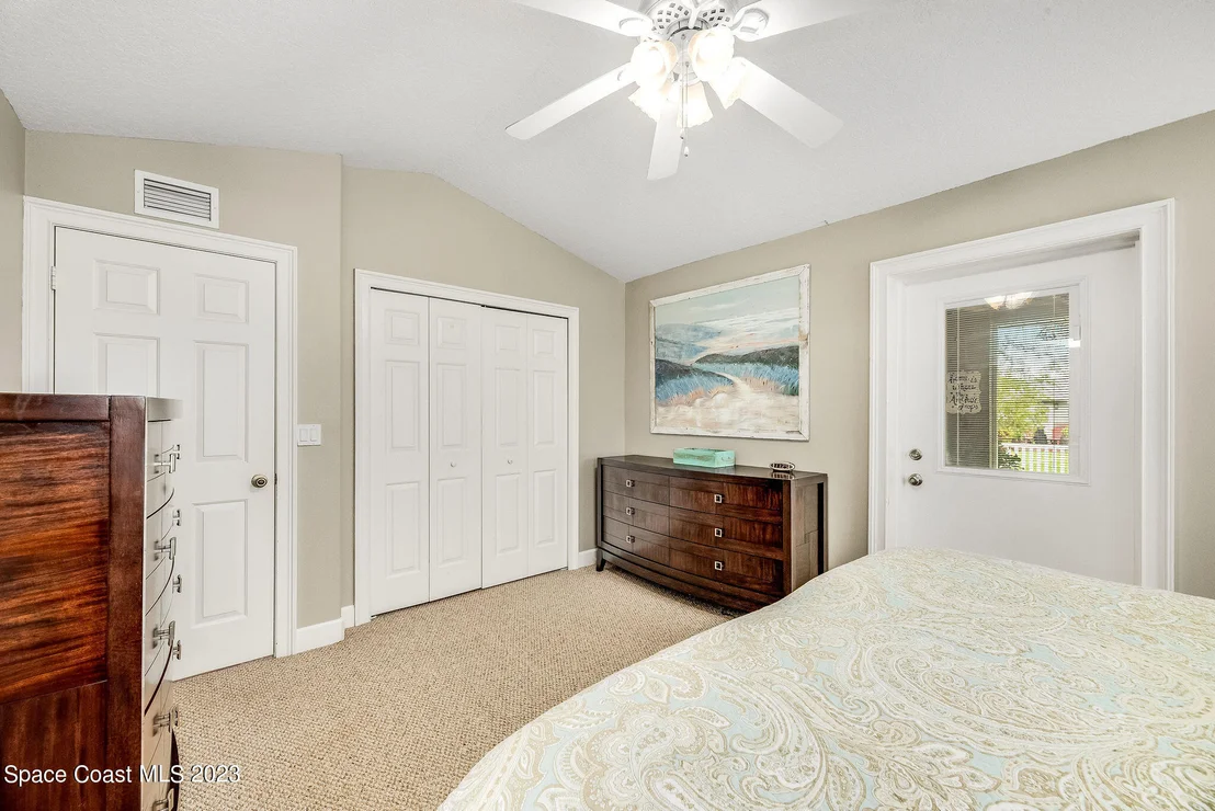 Photo of 468 Biscayne Lane