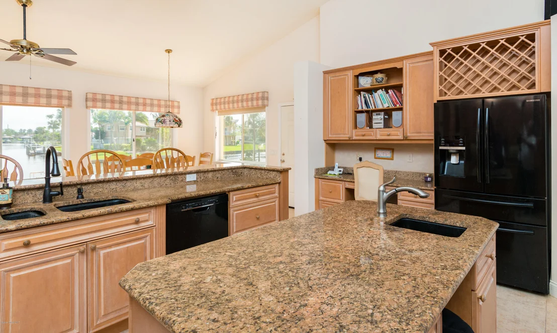Photo of 2356 Brookside Drive