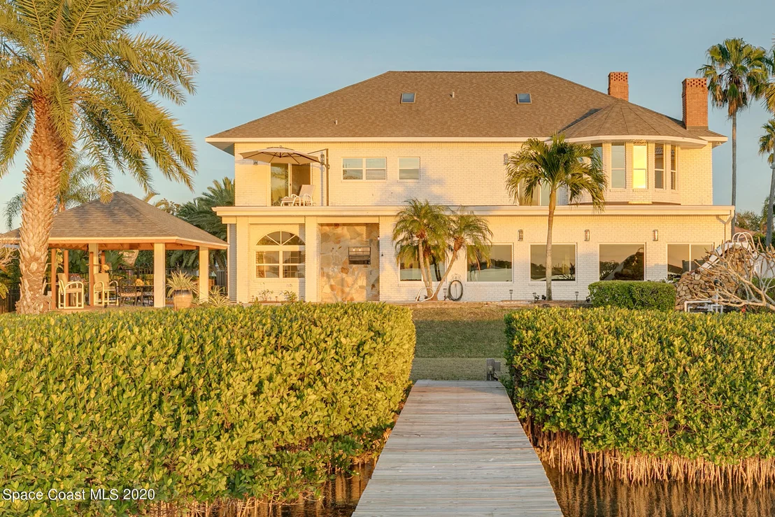 Photo of 466 Lanternback Island Drive