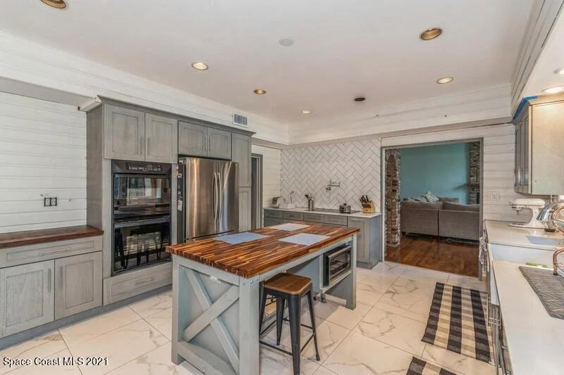 Photo of 1221 Sand Pine Circle