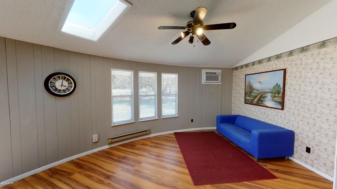 Photo of 105 Carter Trail