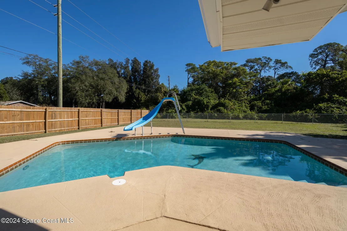 Photo of 8303 Sylvan Drive