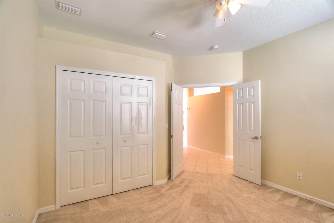 Photo of 4490 Portage Trail
