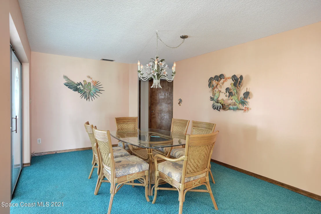 Photo of 105 Mohican Way