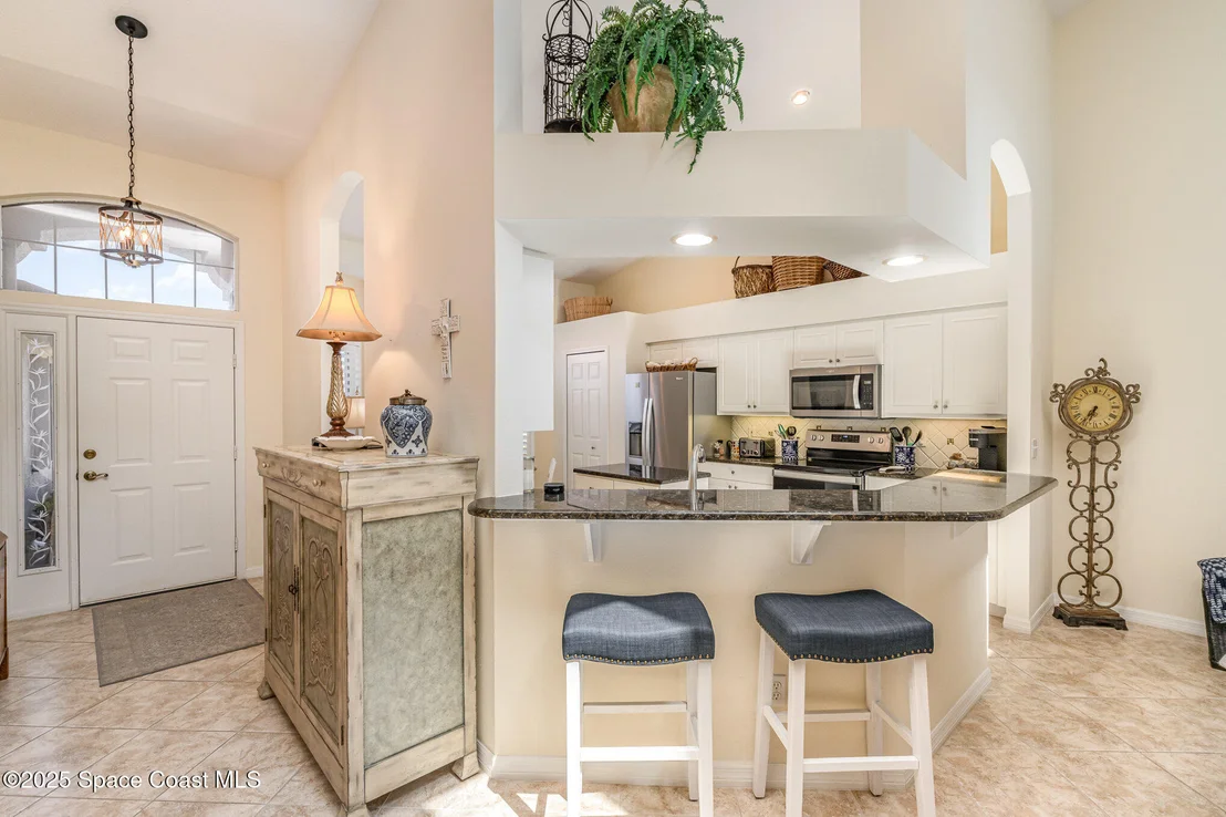 Photo of 419 Renaissance Avenue