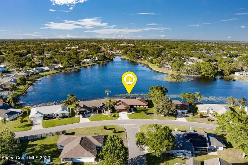 Photo of 537 Crystal Lake Drive