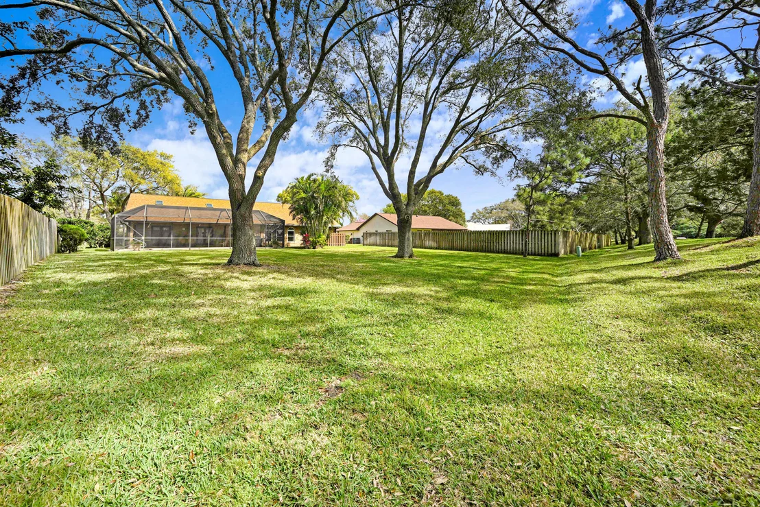 Photo of 1374 Silver Lake Drive