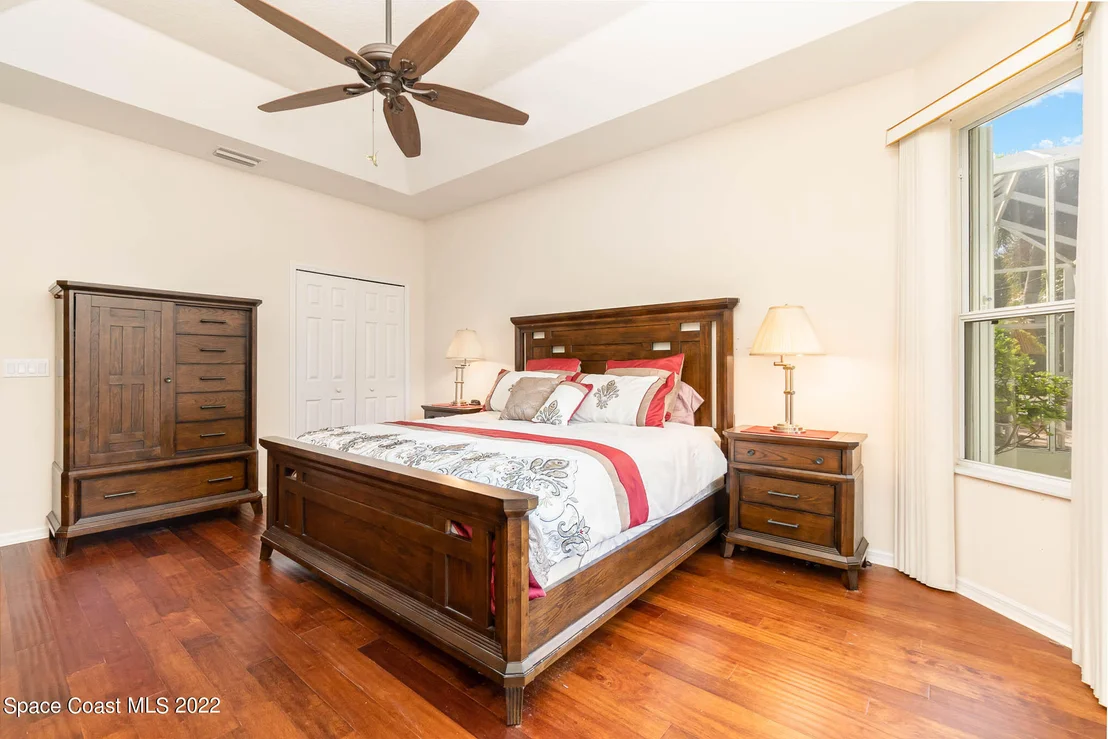 Photo of 4670 Portage Trail