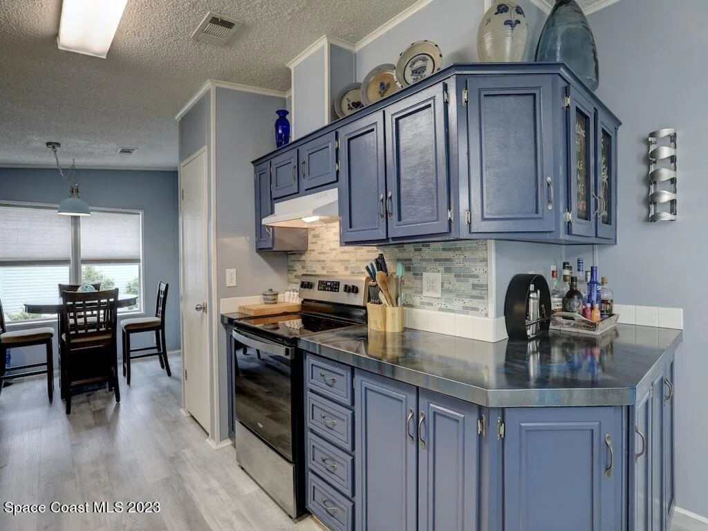 Photo of 5377 Bison Street