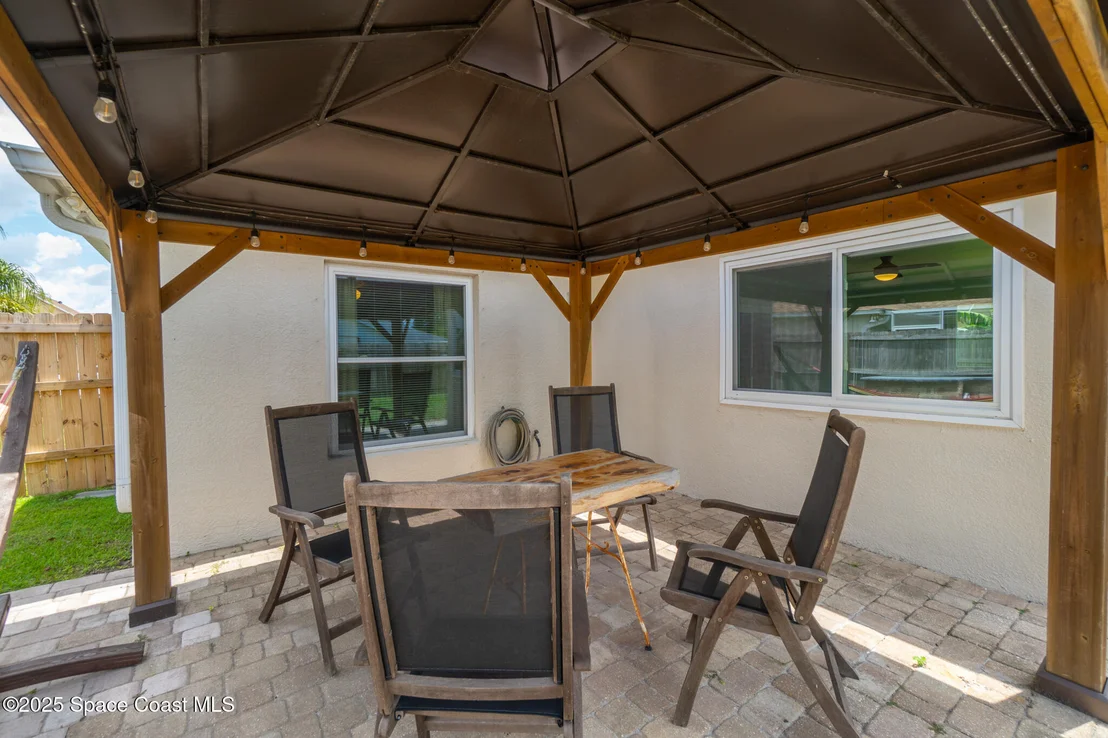 Photo of 967 Sabal Grove Drive