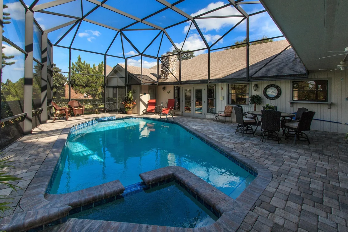 Photo of 610 Woodbridge Drive