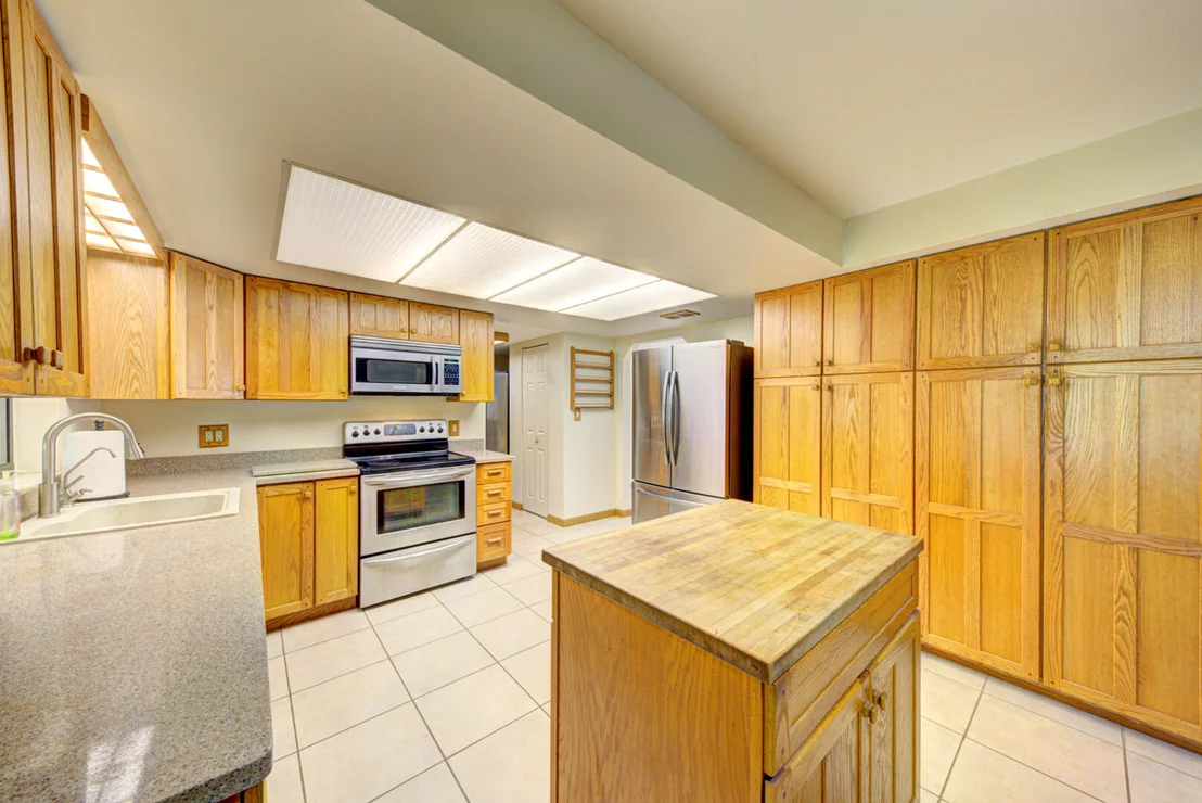 Photo of 4885 Rayburn Road