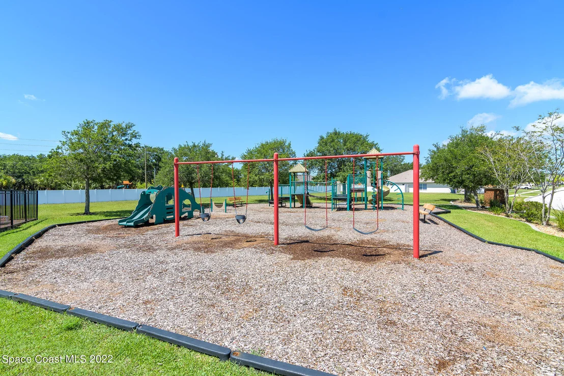 Photo of 1820 Bridgeport Circle