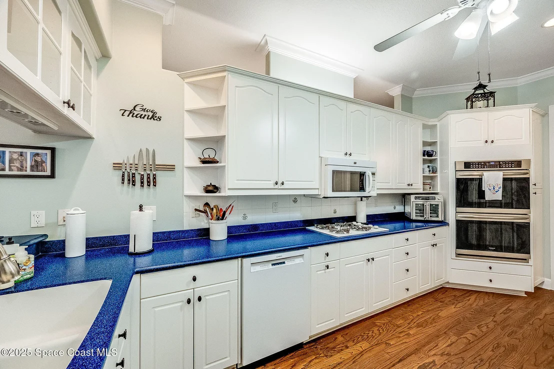 Photo of 4741 Canard Road