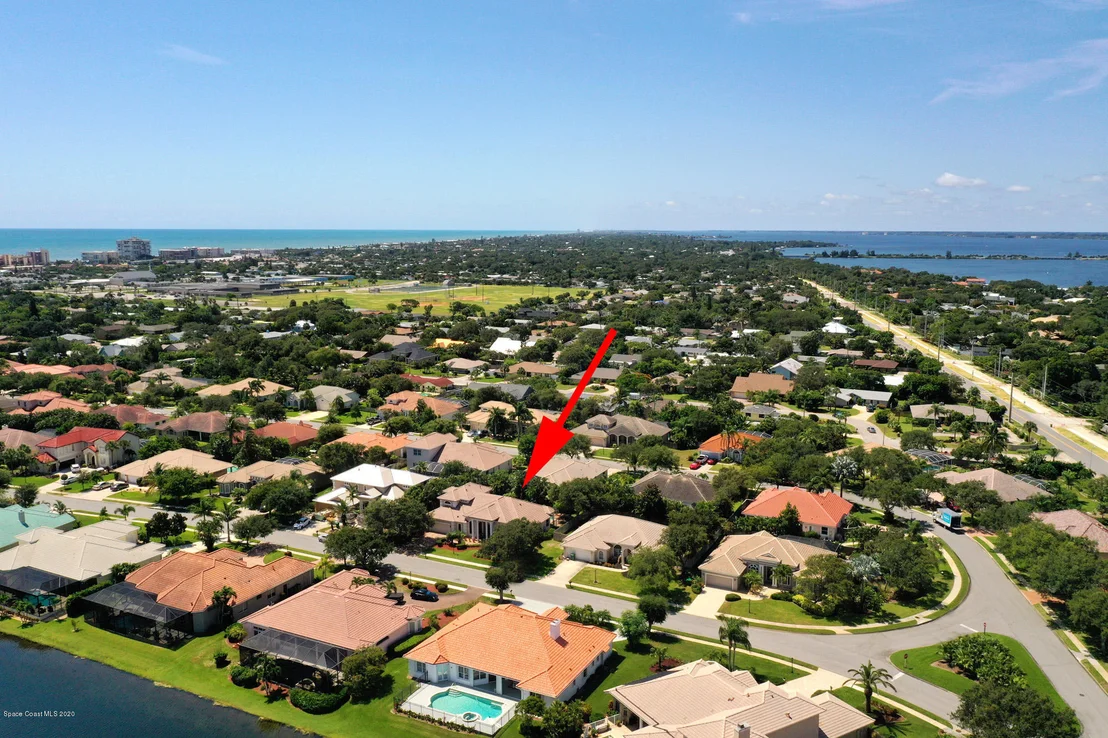 Photo of 403 Flanders Drive