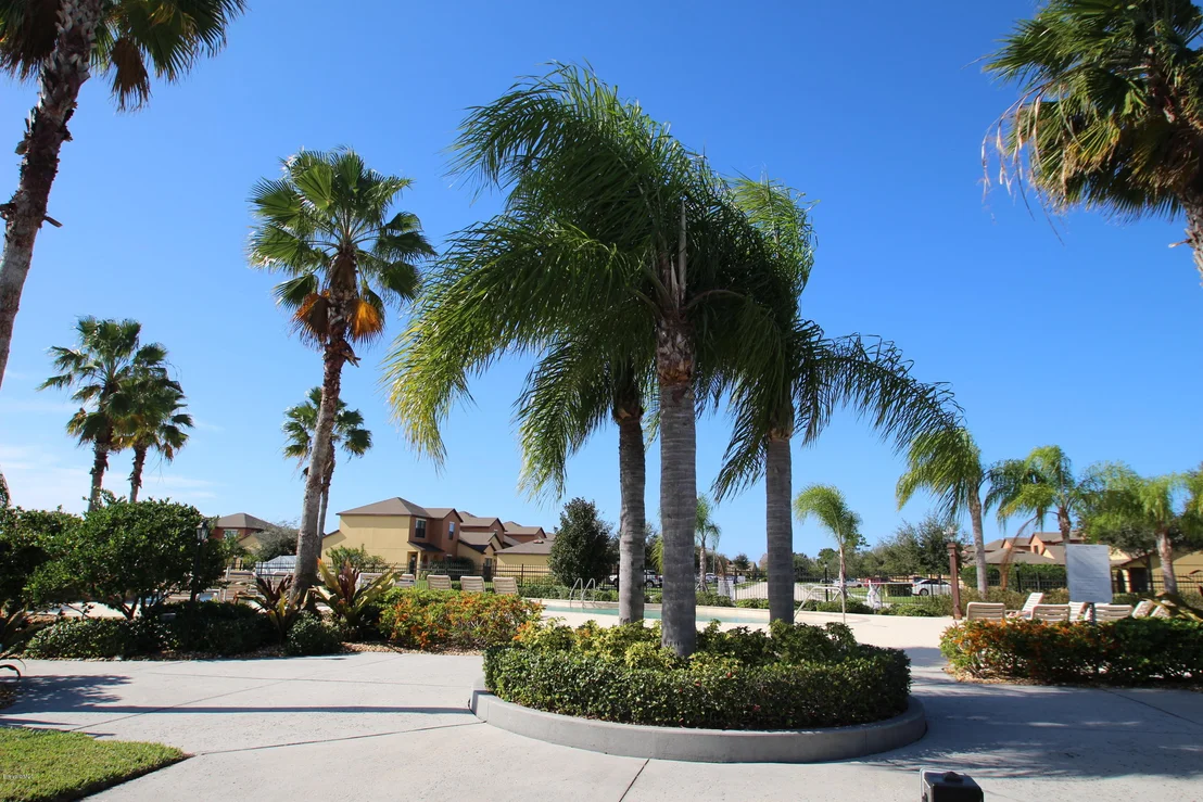 Photo of Unit 102 at 1280 Luminary Circle