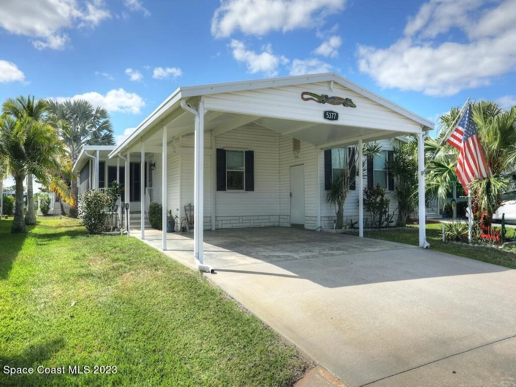 Photo of 5377 Bison Street