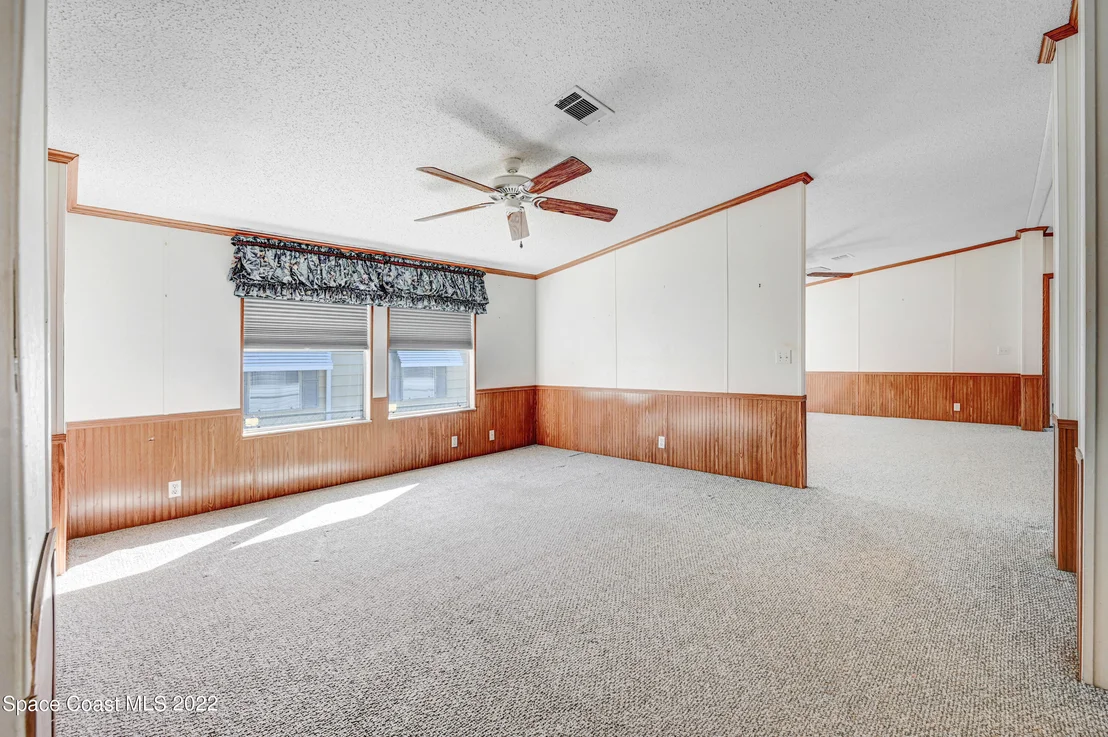 Photo of 2323 Coconut Palm Drive NE