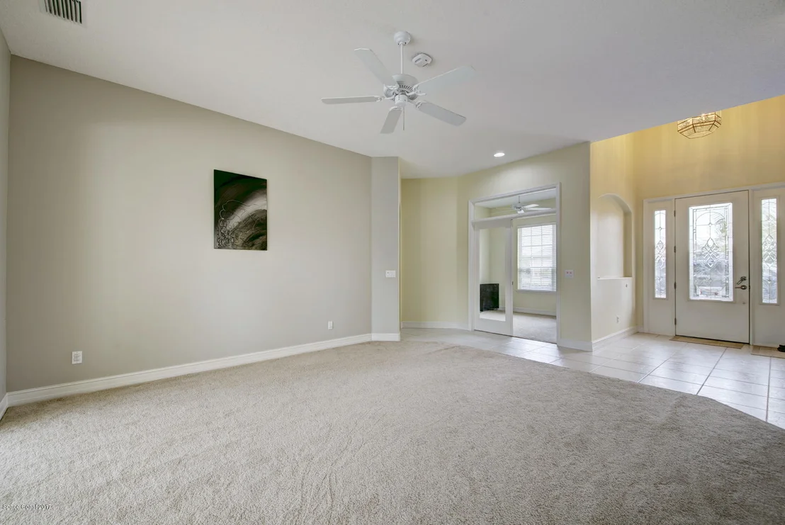 Photo of 1021 Stratford Place