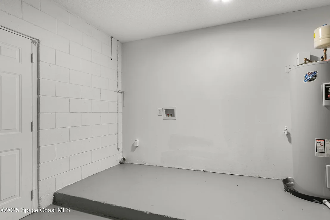 Photo of 350 Maple Place