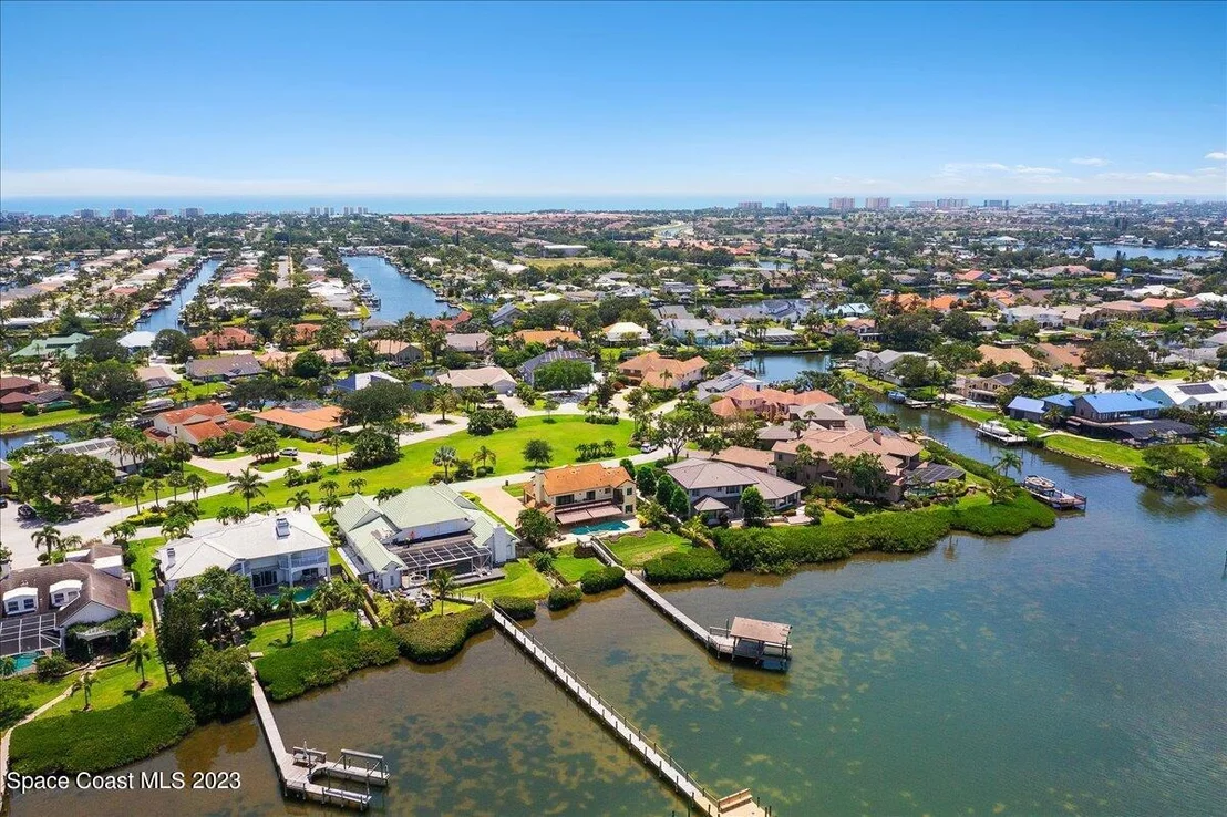 Photo of 544 Lanternback Island Drive