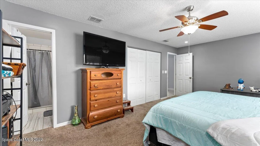 Photo of 6550 Beggs Terrace