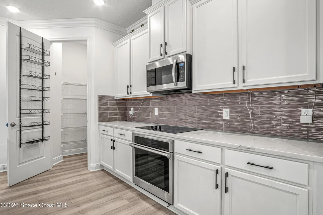Photo of 1772 Killian Drive NE