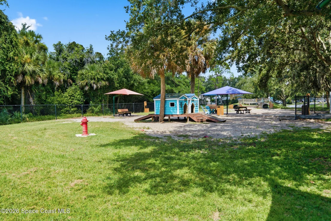 Photo of 1273 Old Millpond Road