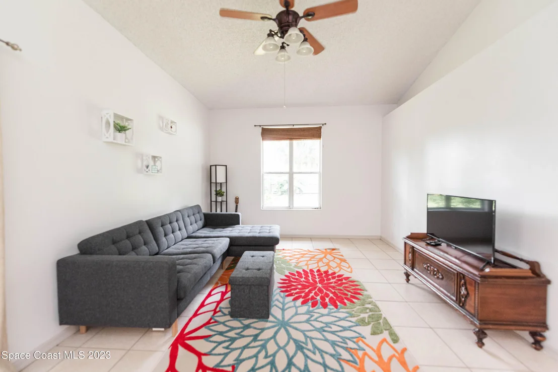 Photo of 5855 Granite Lane