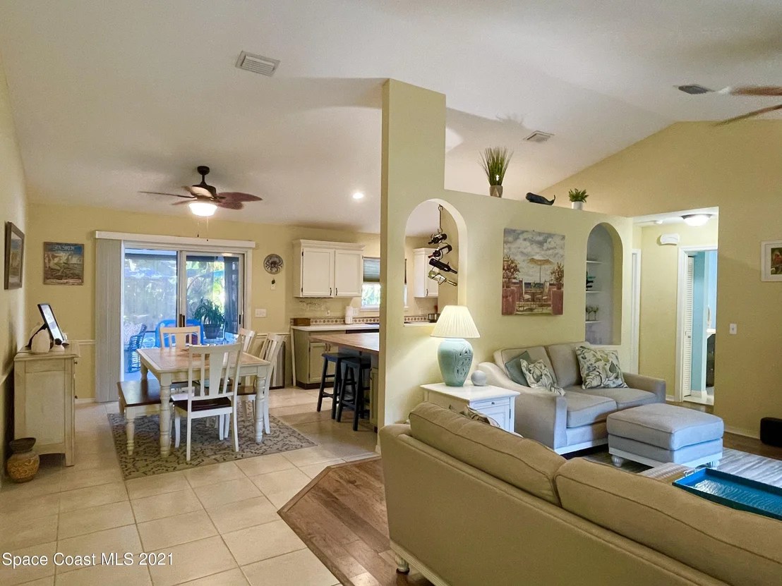 Photo of 7204 Roberts Road